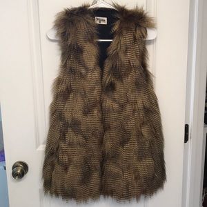 Show Me Your MuMu Luis Vest